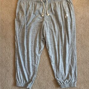 Nike Plus Size Light Gray Sweatpants